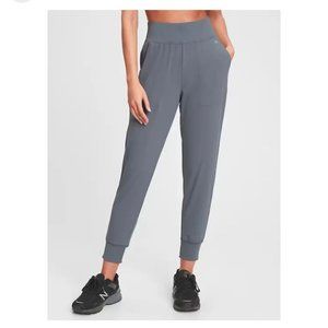 Gap GapFit Gray Studio High Rise Jogger Size M NWT